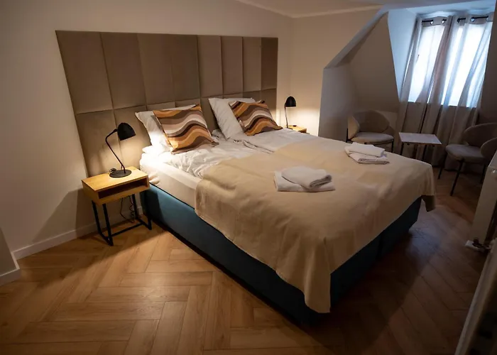 Drevny Kocur Hotel apartamentowy Poznań