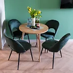 Drevny Kocur 3* Poznań