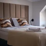 Drevny Kocur Aparthotel 3*